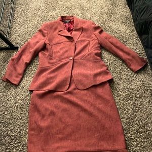 Women size 16 Kasper Jacket & Skirt for business or Church.